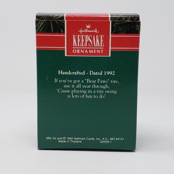 1992 Hallmark Tread Bear Handcrafted Keepsake Holiday Christmas Ornament. - Picture 2 of 6